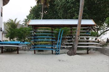 Cokes Surf Camp Thulusdhoo Exterior foto